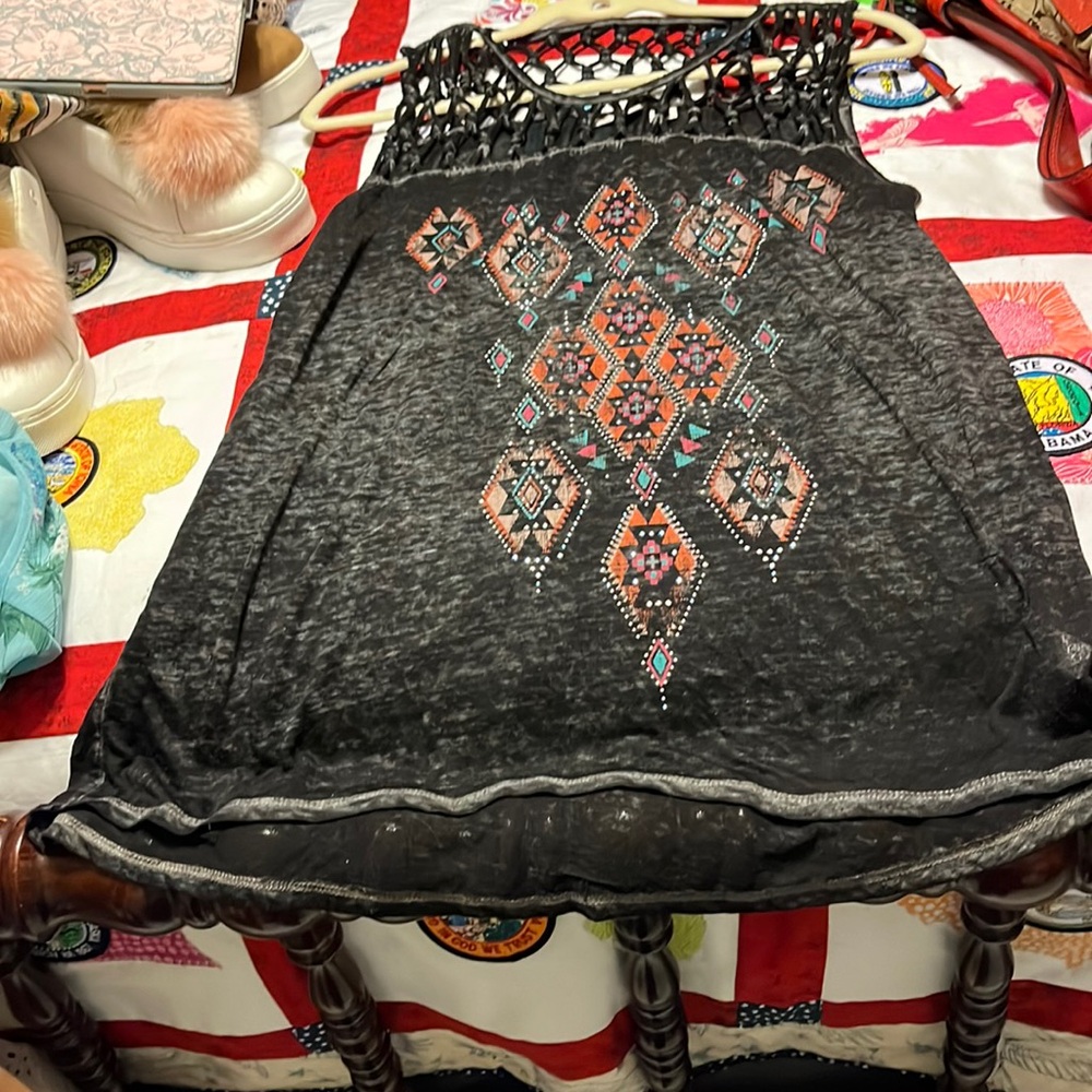 Southwest tank top with cute design in the middle of size large